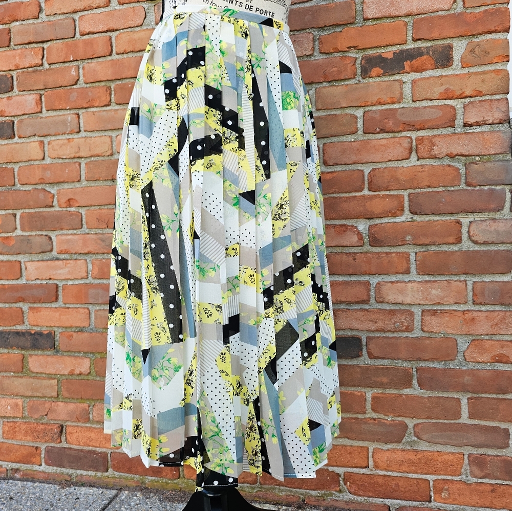 Calvin Klein Mix Print Pleated Patchwork Midi Skirt – Size 6P